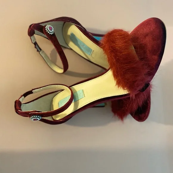 Betsey Johnson Velvet Red Heels - Picture 1 of 6